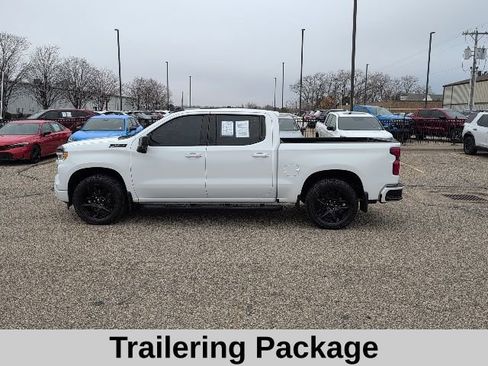 Used 2022 Chevrolet Silverado 1500 RST image 3