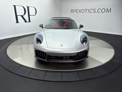 Used 2025 Porsche 911 Targa 4 GTS AWD/4WD image 11