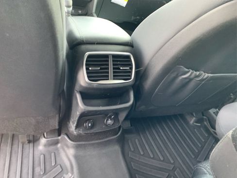 Used 2020 Hyundai Santa Fe SEL AWD/4WD image 18