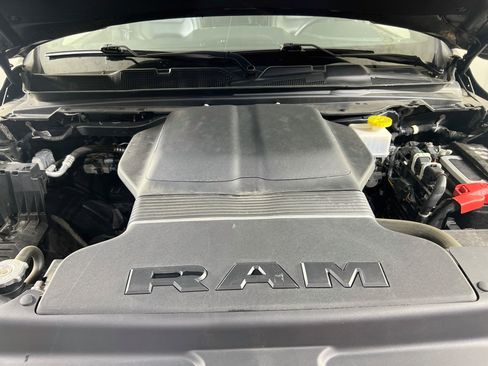 Used 2023 RAM 1500 Laramie AWD/4WD image 30