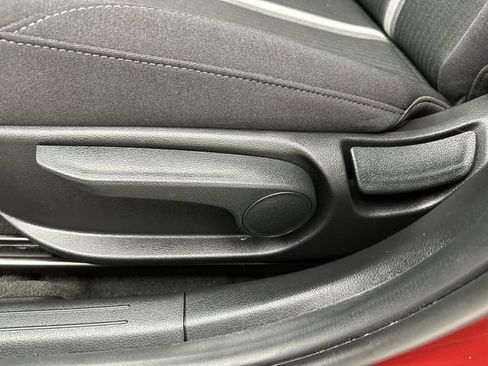 Certified 2025 Hyundai Sonata SE FWD image 12