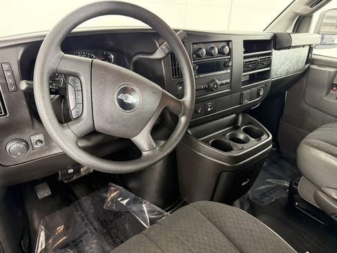 Used 2024 Chevrolet Express 2500 w/ Driver Convenience Package image 17