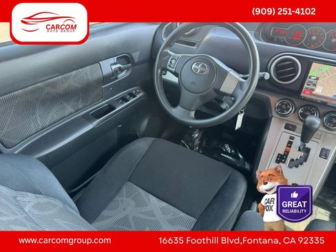 Used 2014 Scion xB FWD image 24