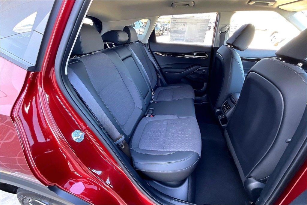 Used 2026 Kia Seltos S AWD/4WD image 27