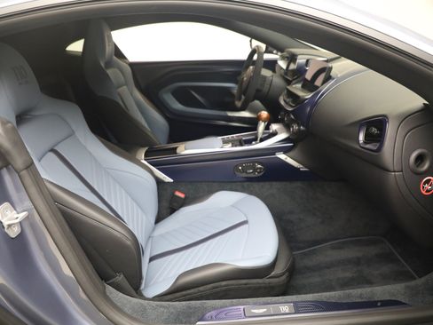 Used 2024 Aston Martin Valour RWD image 19