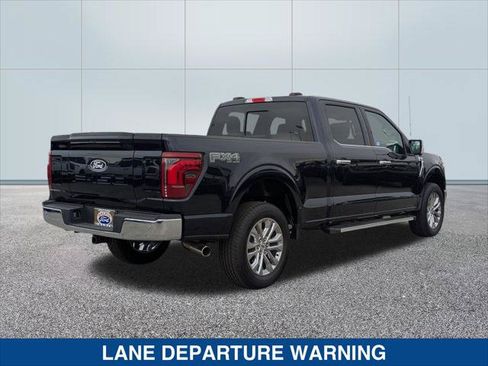 Used 2025 Ford F150 Lariat w/ Equipment Group 502A High AWD/4WD image 5