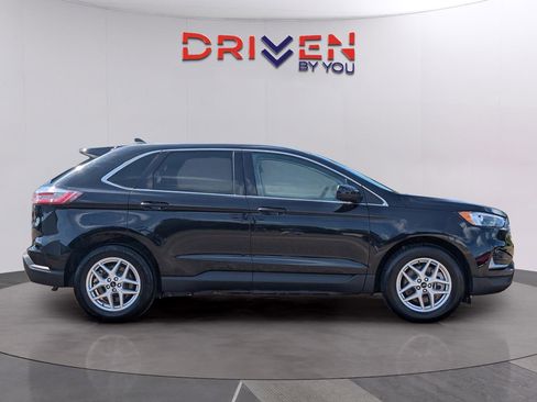 Used 2024 Ford Edge SEL AWD/4WD image 6
