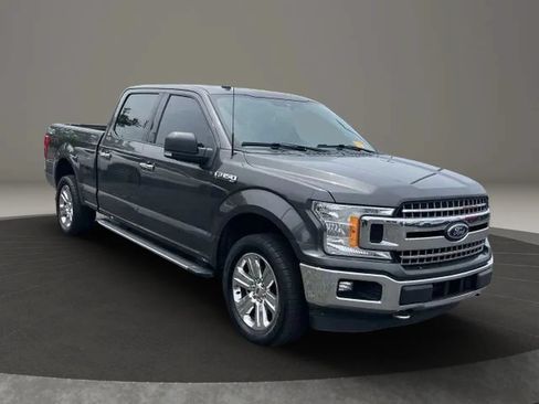 Used 2020 Ford F150 XLT w/ Equipment Group 302A Luxury AWD/4WD image 10