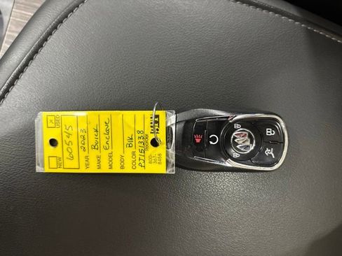 Used 2023 Buick Enclave Avenir AWD/4WD image 27