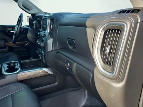 Used 2021 Chevrolet Silverado 1500 LT Trail Boss w/ Convenience Package II image 32