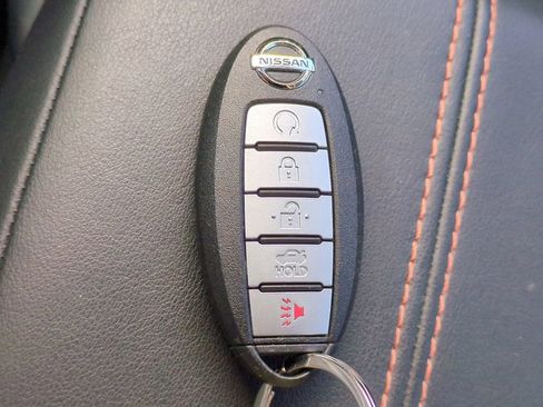 Certified 2023 Nissan Sentra SR w/ SR Premium Package image 30