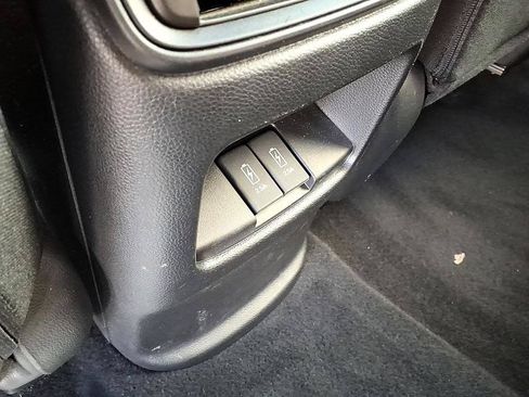 Used 2019 Honda CR-V EX image 22