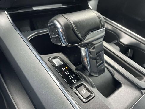 Used 2022 Ford F150 Lariat w/ Trailer Tow Package image 22