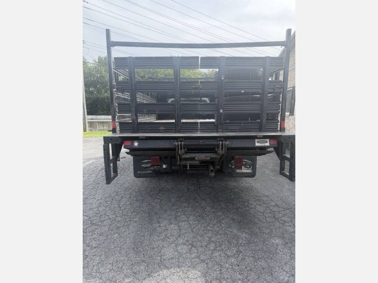 Used 2016 Ford F450 XL w/ XL Value Package RWD image 4