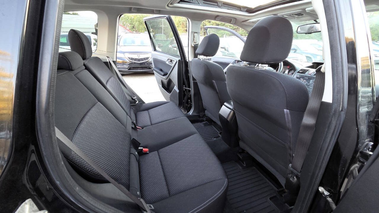 Used 2014 Subaru Forester 2.5i Premium w/ All-Weather Package AWD/4WD image 39
