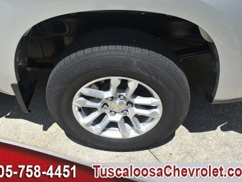 Certified 2022 Chevrolet Silverado 1500 W/T w/ WT Value Package AWD/4WD image 16