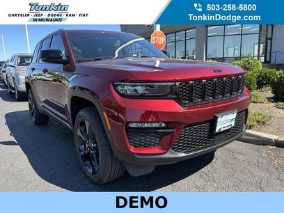 New 2025 Jeep Grand Cherokee Limited w/ Black Appearance Package