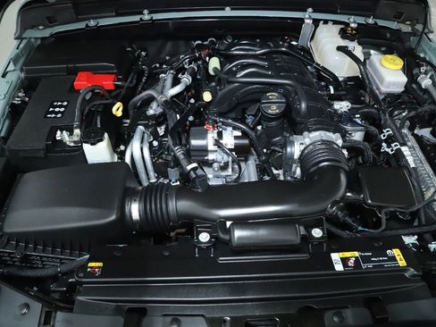 Used 2023 Jeep Wrangler Sport AWD/4WD image 30