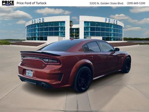 Used 2022 Dodge Charger Scat Pack RWD image 5