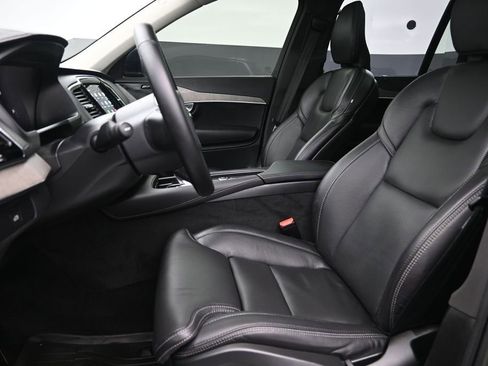 Used 2023 Volvo XC90 B6 Ultimate w/ Protection Package Premier AWD/4WD image 10