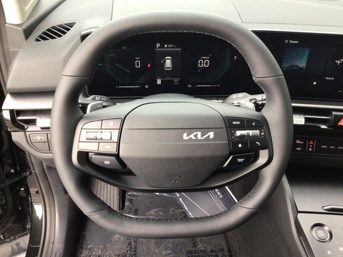 New 2026 Kia Sportage S image 11