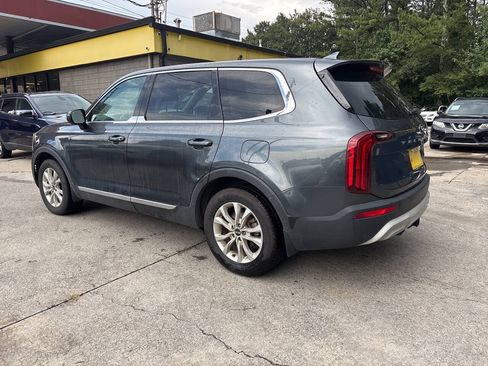 Used 2020 Kia Telluride LX FWD image 11