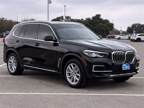 Used 2023 BMW X5 xDrive40i w/ Climate Comfort Package image 8