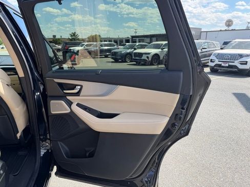 Used 2025 Acura MDX w/ Technology Package image 35