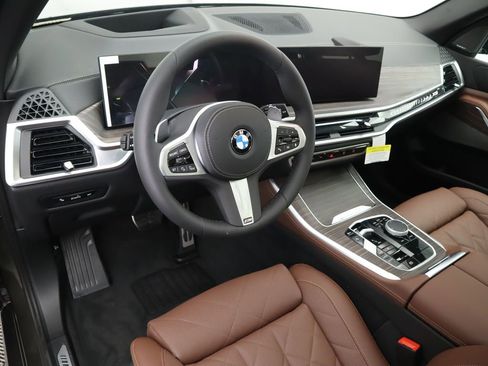 New 2026 BMW X5 sDrive40i w/ M Sport Package image 9