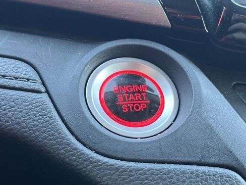 Used 2023 Honda Odyssey EX-L image 10