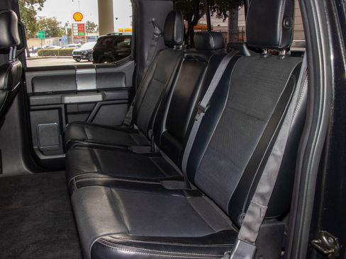 Used 2015 Ford F150 Lariat image 8