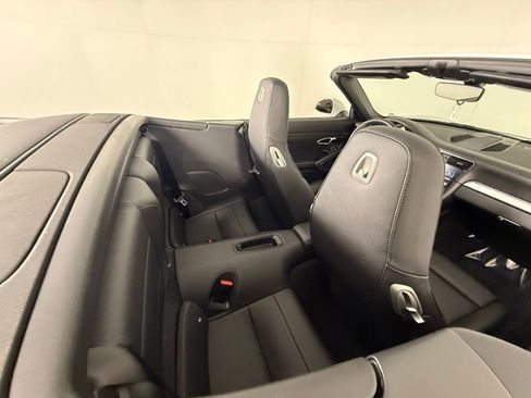 Certified 2019 Porsche 911 Carrera S image 19