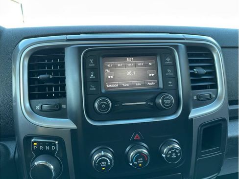 Used 2021 RAM 1500 Classic SLT RWD image 20