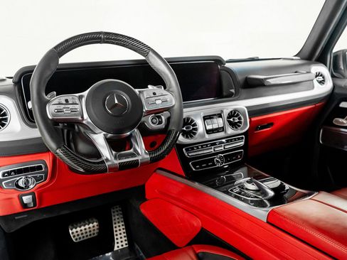 Used 2021 Mercedes-Benz G 63 AMG 4MATIC image 2