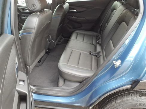 Used 2024 Buick Envista Sport Touring w/ Convenience I Package FWD image 14