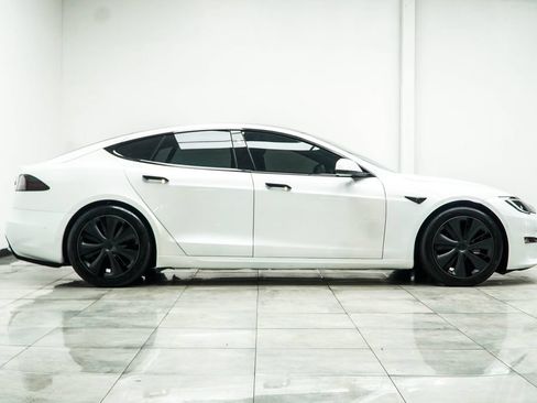 Used 2023 Tesla Model S AWD/4WD image 7