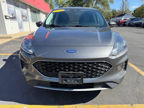 Used 2022 Ford Escape SE AWD/4WD image 4