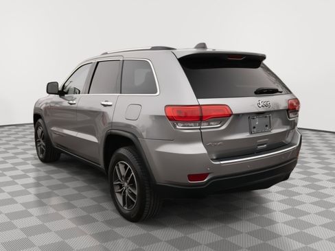 Used 2018 Jeep Grand Cherokee Limited image 22