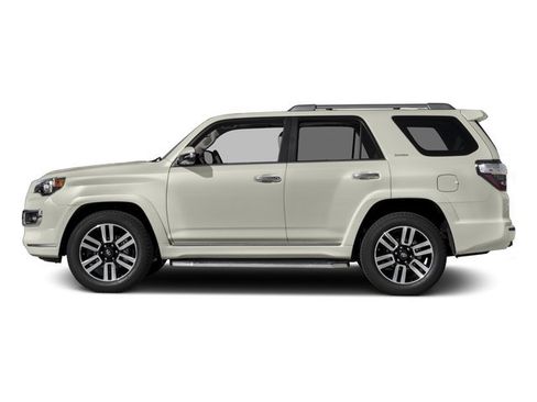 Used 2016 Toyota 4Runner Limited image 3