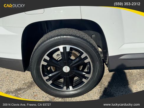 Used 2017 GMC Terrain SLE w/ Nightfall Package image 27