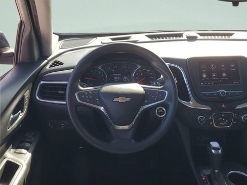 Used 2020 Chevrolet Equinox LT image 23