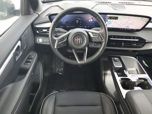 Used 2025 Buick Enclave Preferred image 16