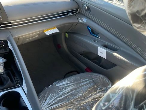 New 2026 Hyundai Elantra SEL Sport image 14