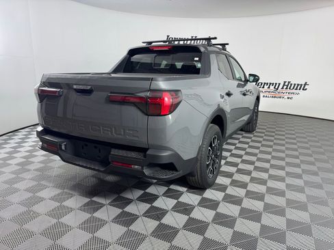 Used 2022 Hyundai Santa Cruz SEL w/ Activity Package image 9