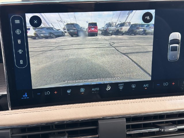 Used 2023 Lincoln Corsair AWD w/ Equipment Group 101A image 28
