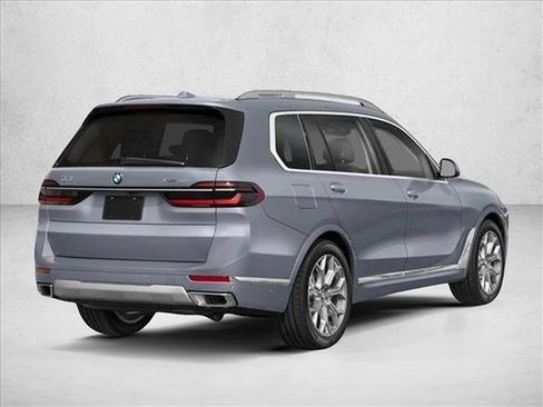 New 2026 BMW X7 xDrive40i w/ M Sport Package image 2