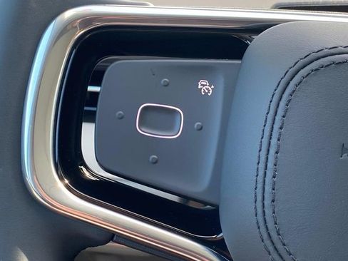 New 2026 Lincoln Nautilus Reserve w/ Jet Appearance Package image 16