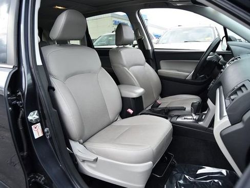 Used 2015 Subaru Forester 2.5i Limited w/ Popular Package #2 image 18