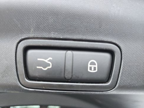 Used 2020 Alfa Romeo Stelvio Base w/ Nero Edizione image 14