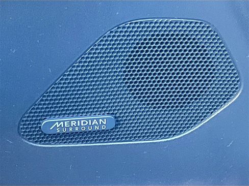 Used 2019 Jaguar F-PACE S image 18